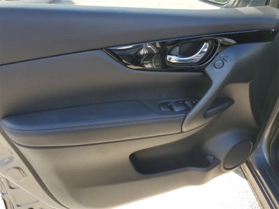 2018 Nissan Rogue Sport SV