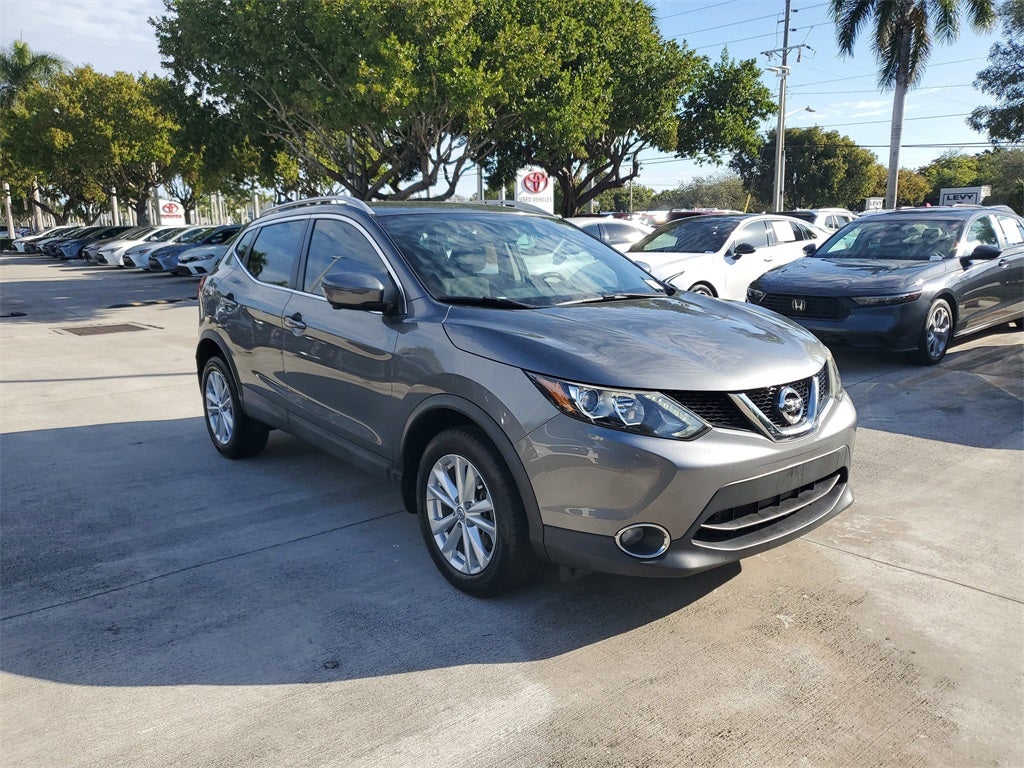 2018 Nissan Rogue Sport SV