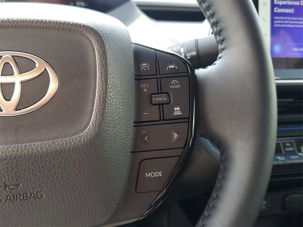 2025 Toyota Prius XLE