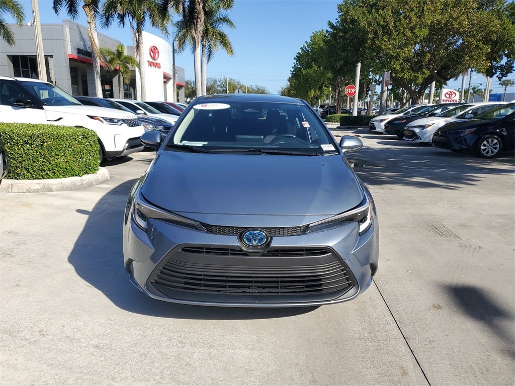 2025 Toyota Corolla Hybrid LE