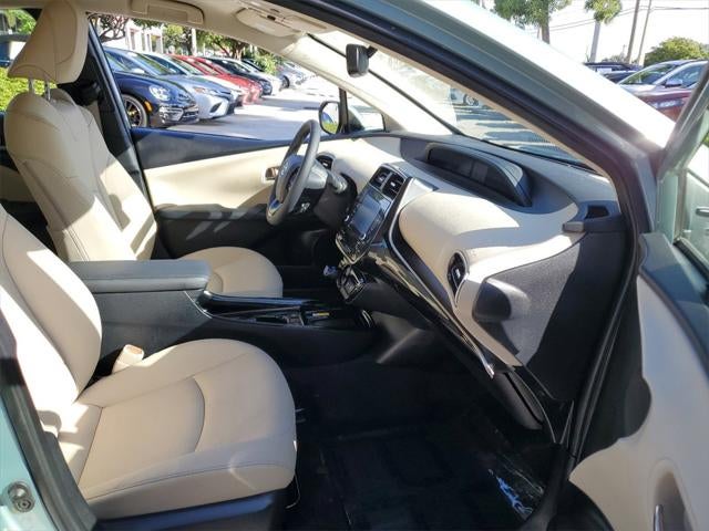 2022 Toyota Prius XLE