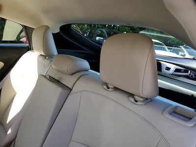 2022 Toyota Prius XLE