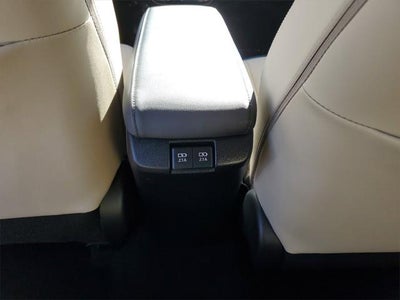 2022 Toyota Prius XLE