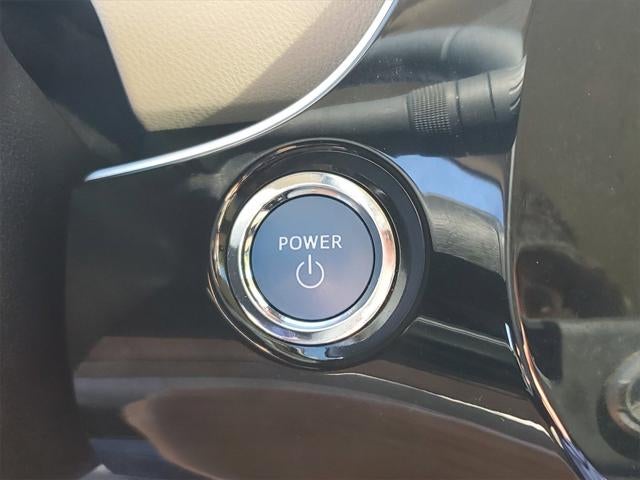 2022 Toyota Prius XLE