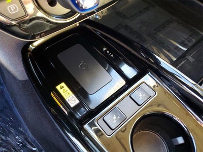 2022 Toyota Prius XLE