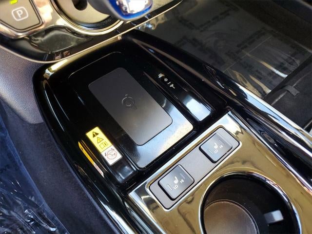 2022 Toyota Prius XLE