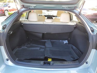 2022 Toyota Prius XLE