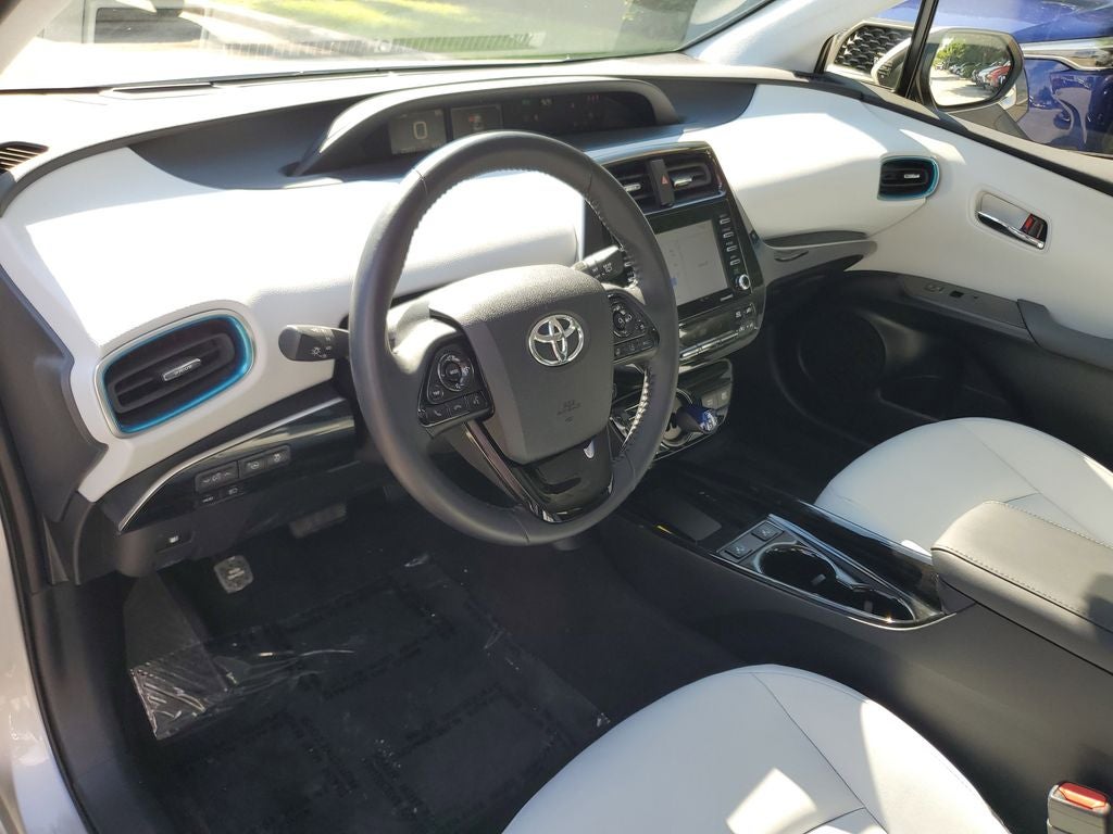 2021 Toyota Prius L