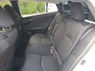 2022 Toyota Prius LE