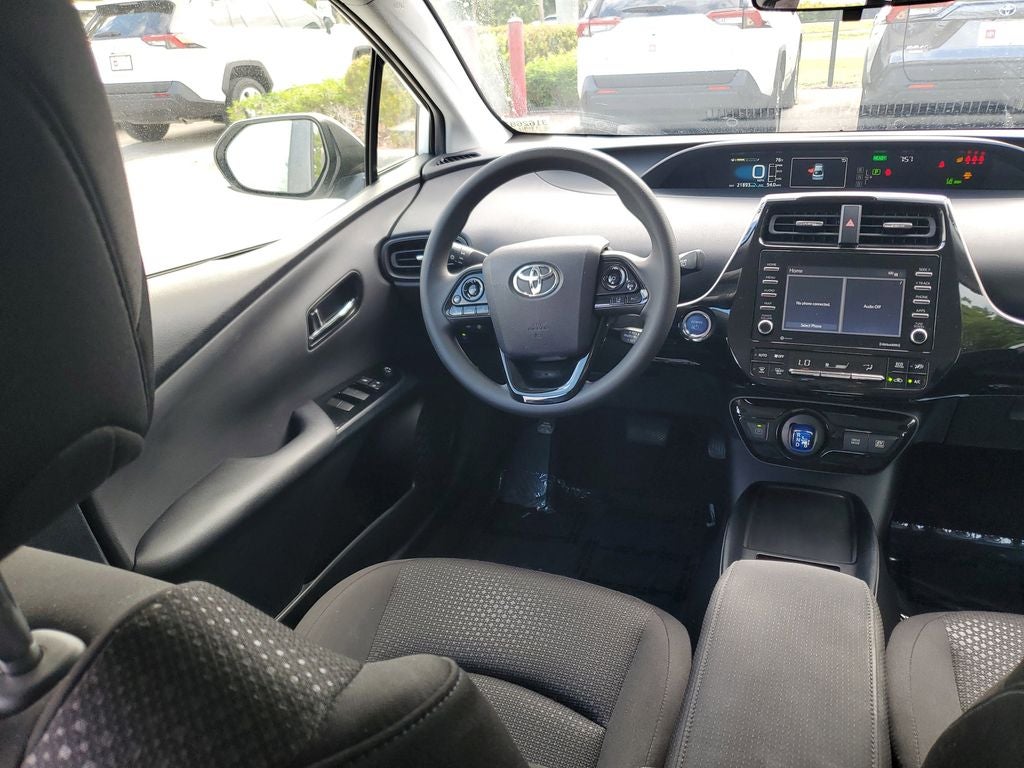 2022 Toyota Prius LE