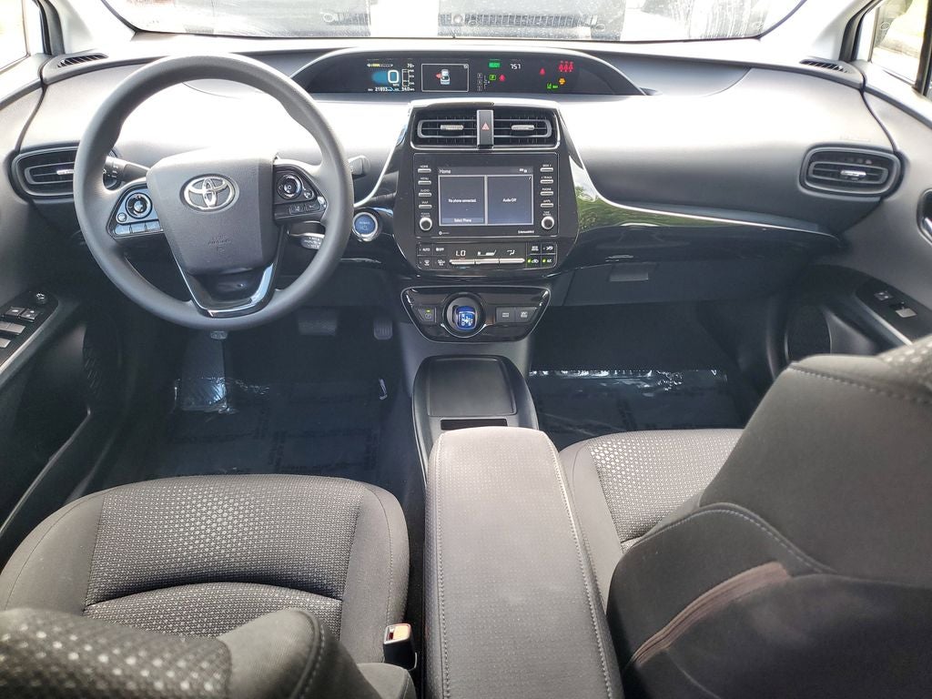 2022 Toyota Prius LE
