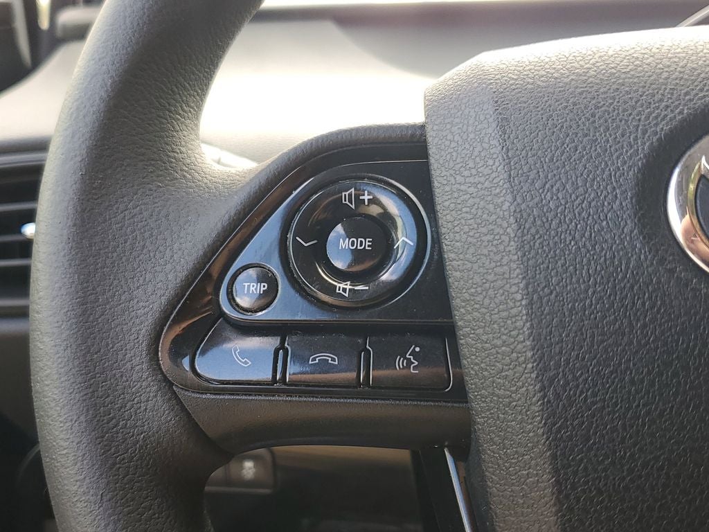 2022 Toyota Prius LE