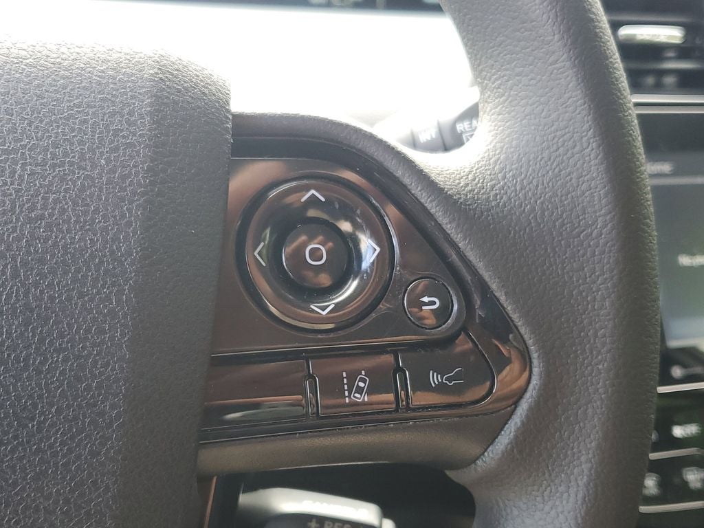 2022 Toyota Prius LE