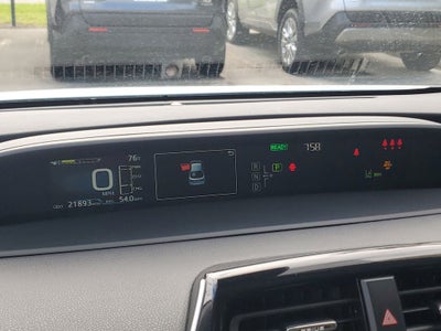 2022 Toyota Prius LE