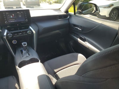 2022 Toyota Venza LE