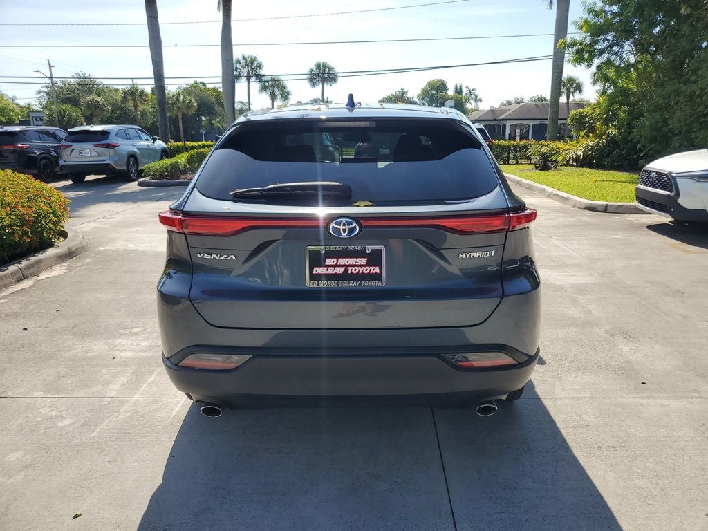 2022 Toyota Venza LE