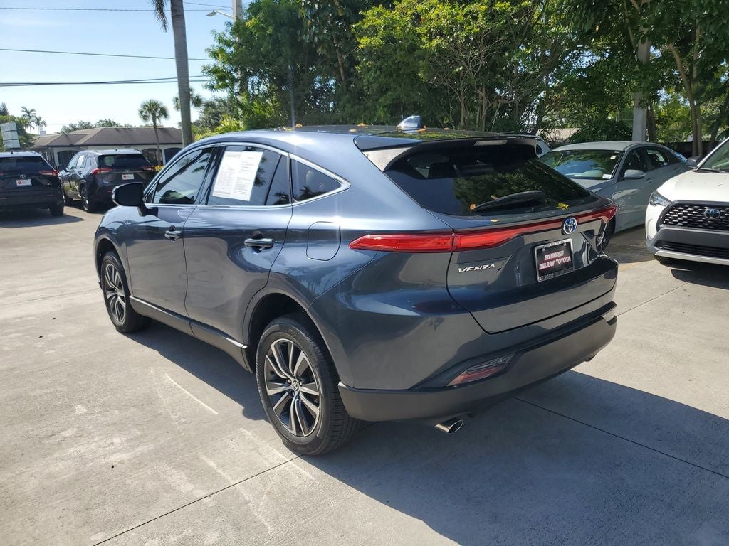 2022 Toyota Venza LE