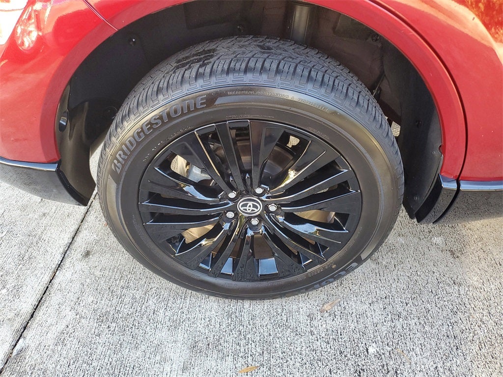 2023 Toyota Venza Nightshade