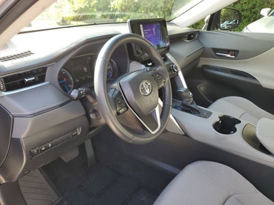 2023 Toyota Venza LE
