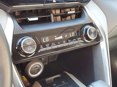 2023 Toyota Venza LE