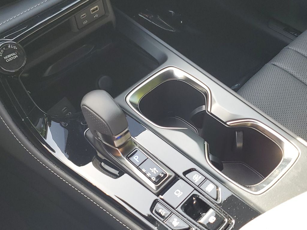 2025 Lexus NX 450h+ F SPORT
