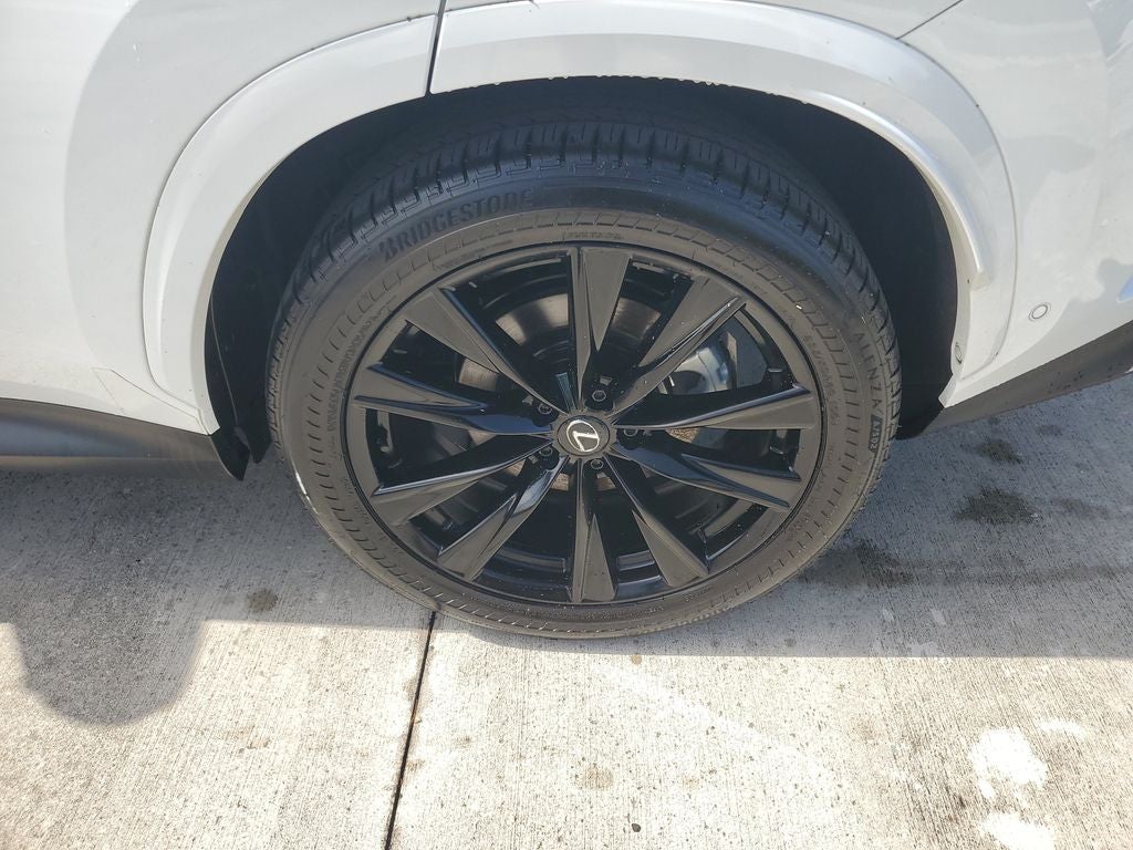 2025 Lexus NX 450h+ F SPORT