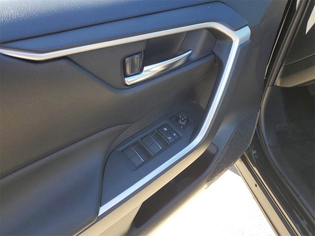 2022 Toyota RAV4 Prime SE