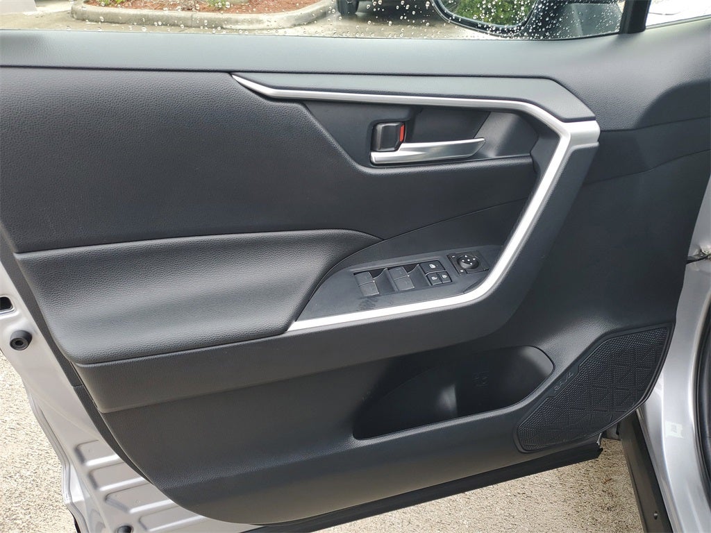 2023 Toyota RAV4 Prime SE