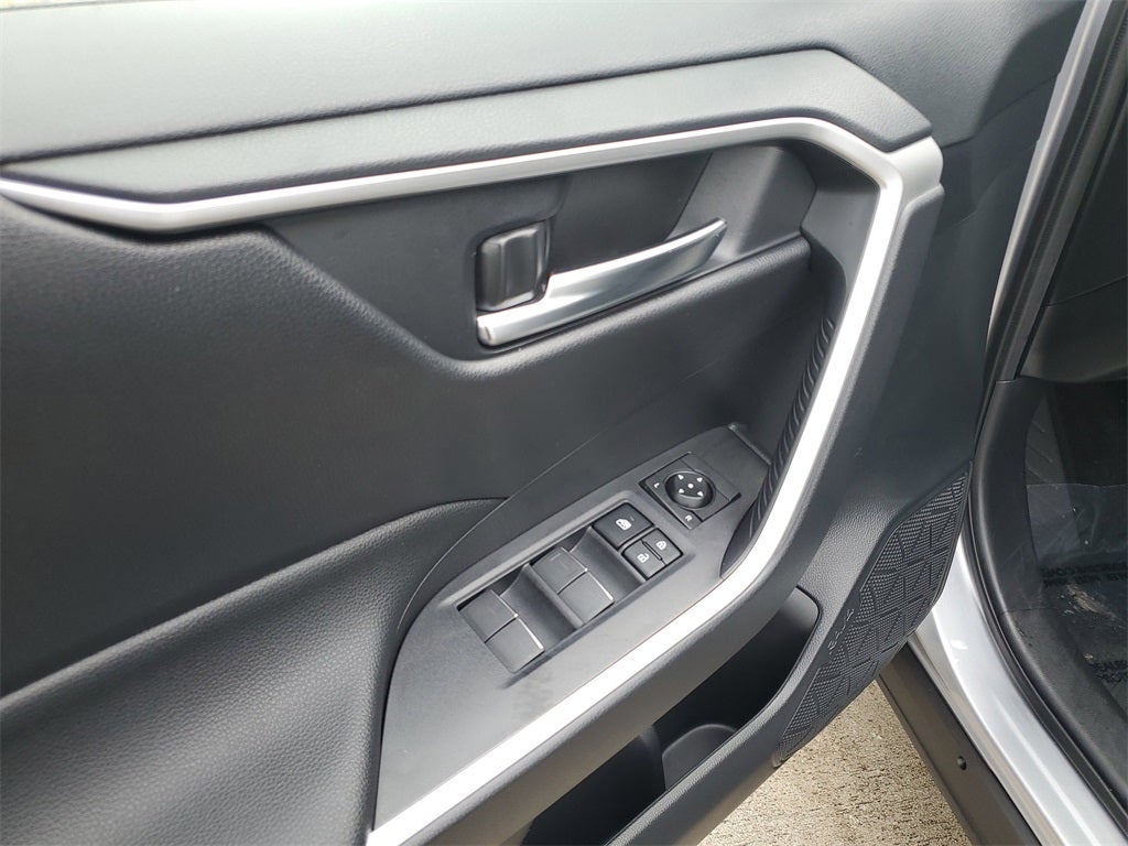 2023 Toyota RAV4 Prime SE