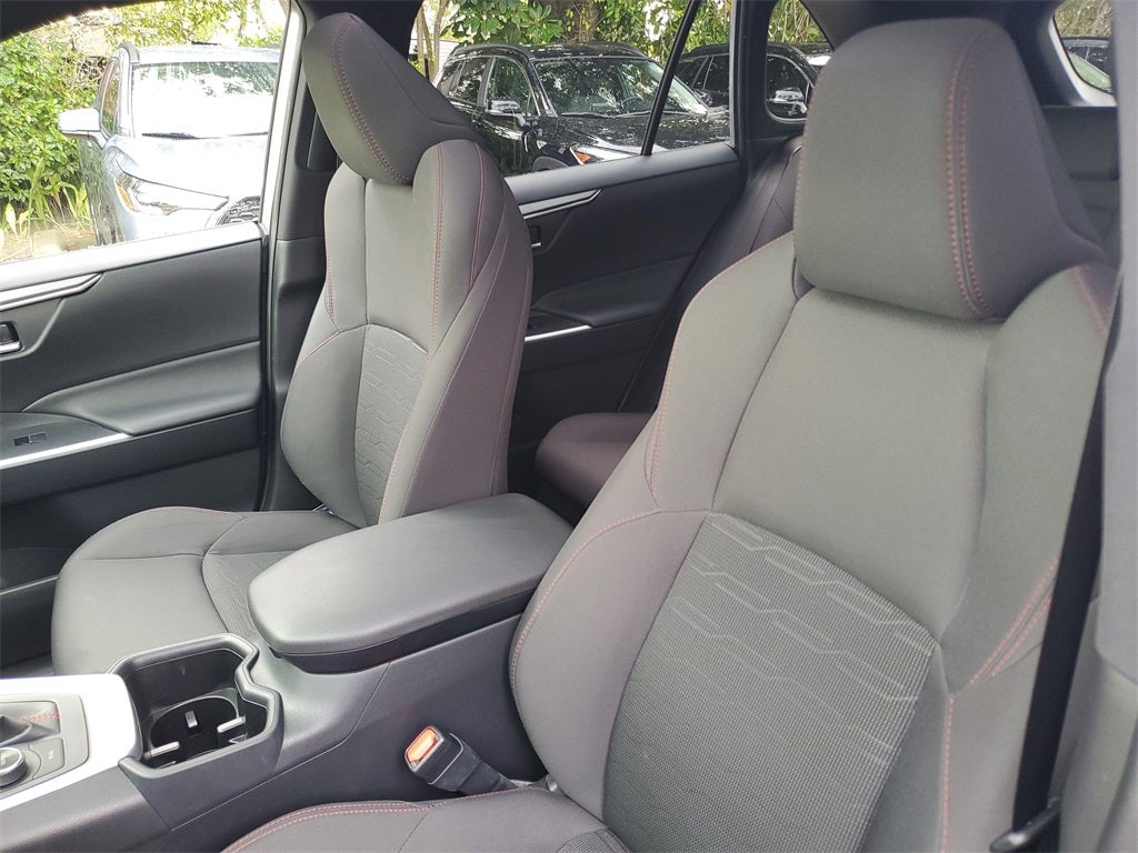 2023 Toyota RAV4 Prime SE