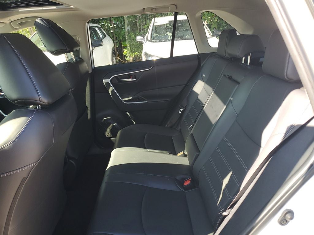 2025 Toyota RAV4 Hybrid XLE Premium