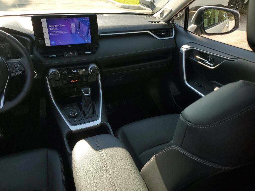 2025 Toyota RAV4 Hybrid XLE Premium
