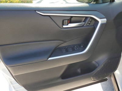 2025 Toyota RAV4 Hybrid XLE Premium