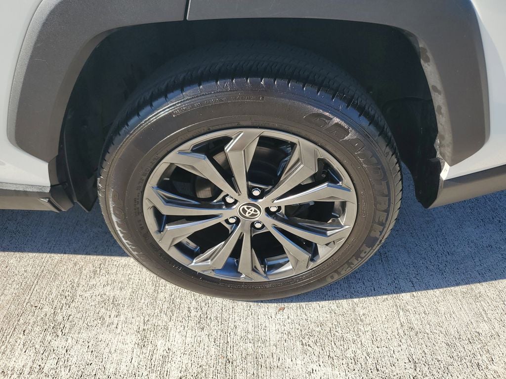 2025 Toyota RAV4 Hybrid XLE Premium