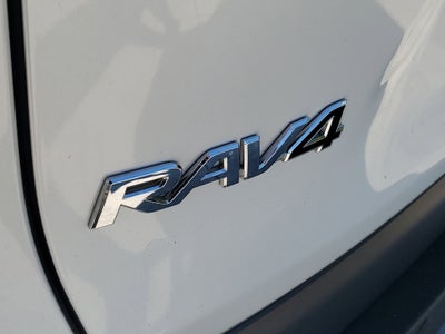 2025 Toyota RAV4 Hybrid XLE Premium