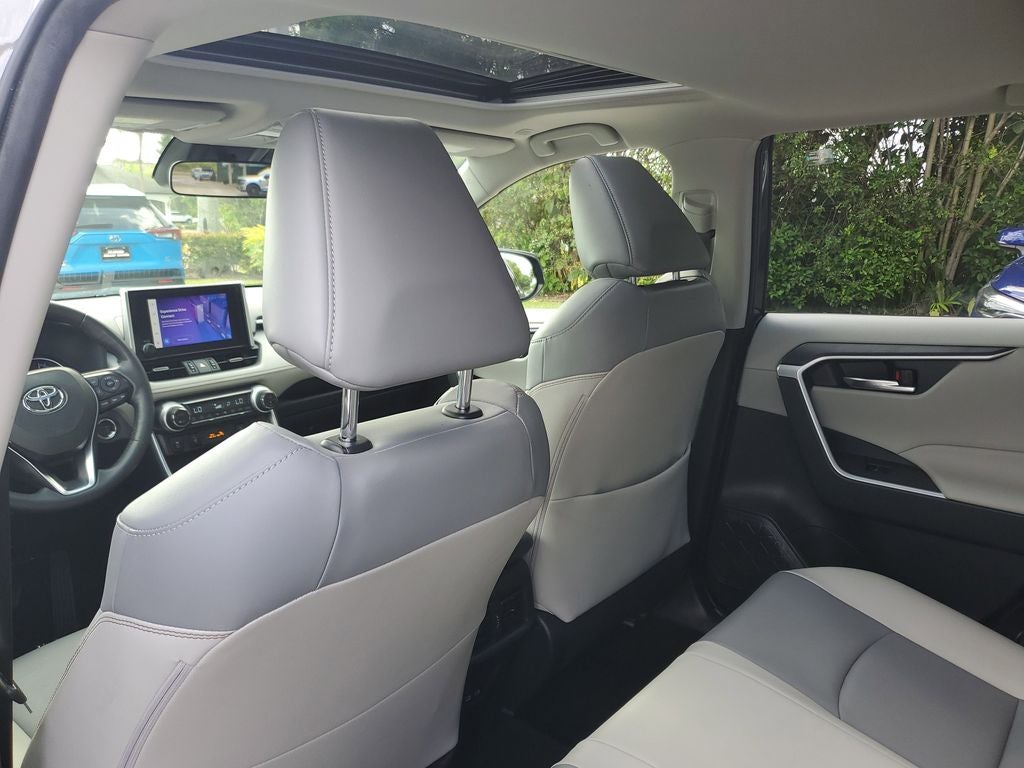 2023 Toyota RAV4 Hybrid XLE Premium