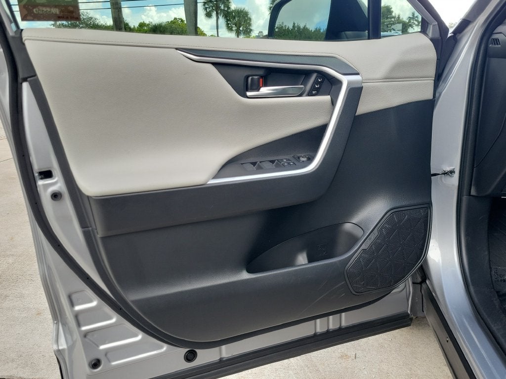 2023 Toyota RAV4 Hybrid Limited