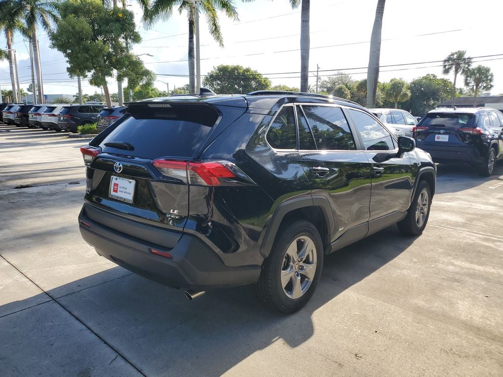 2025 Toyota RAV4 Hybrid LE