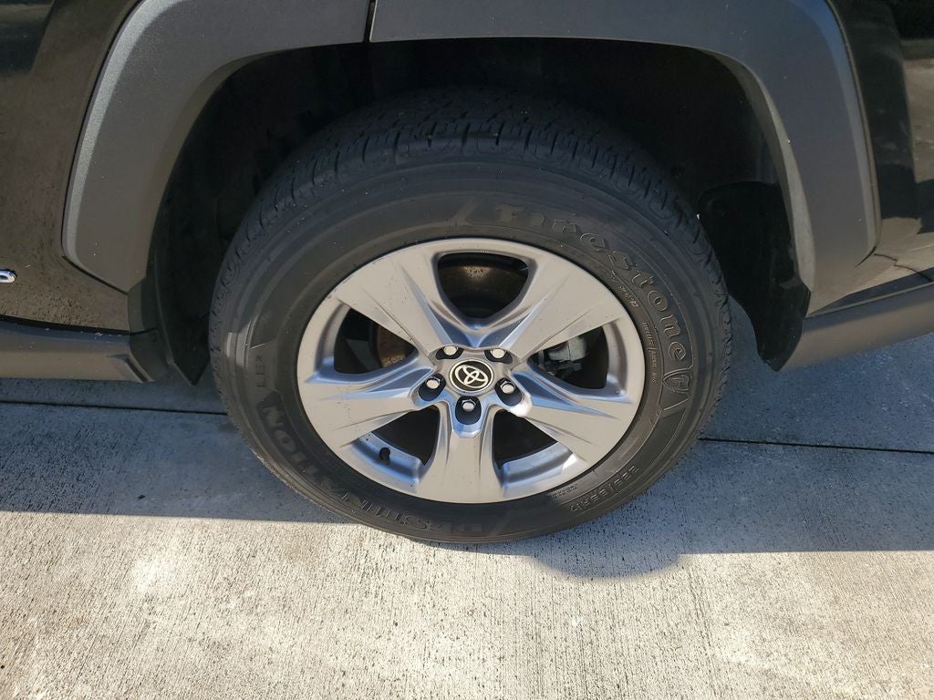 2025 Toyota RAV4 Hybrid LE