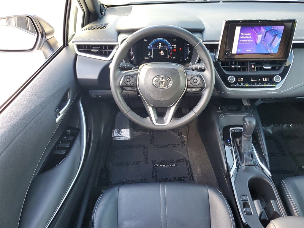 2025 Toyota Corolla Hatchback XSE