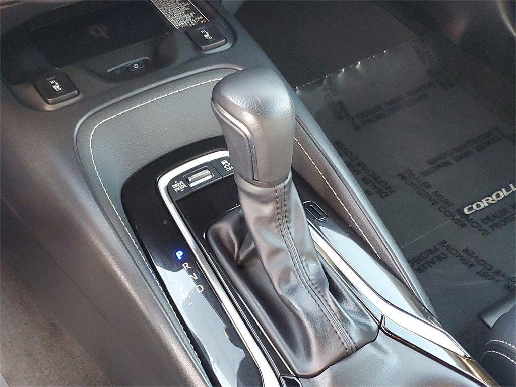 2025 Toyota Corolla Hatchback XSE