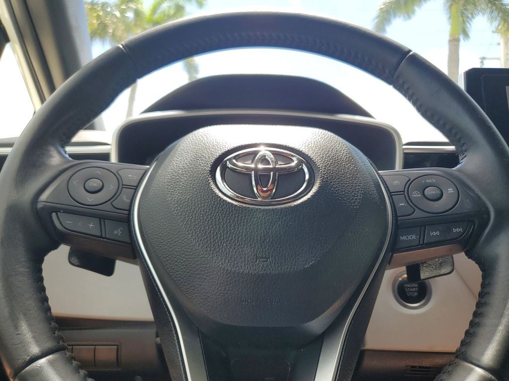 2024 Toyota Corolla Hatchback SE