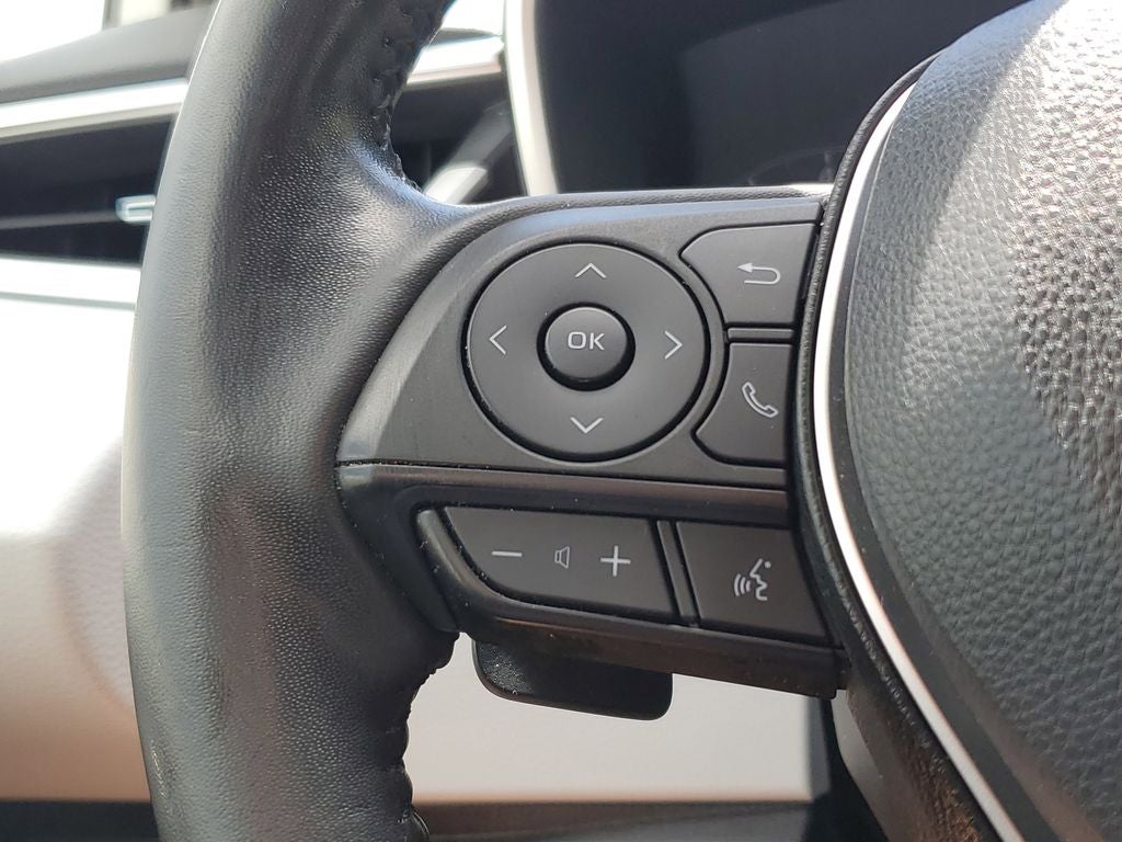 2024 Toyota Corolla Hatchback SE