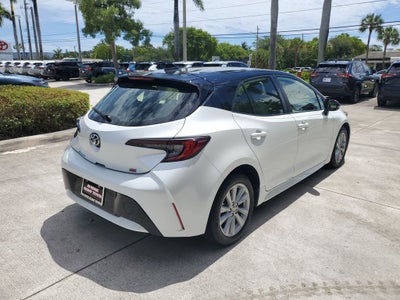 2024 Toyota Corolla Hatchback SE