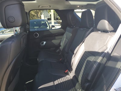 2024 Land Rover Discovery S