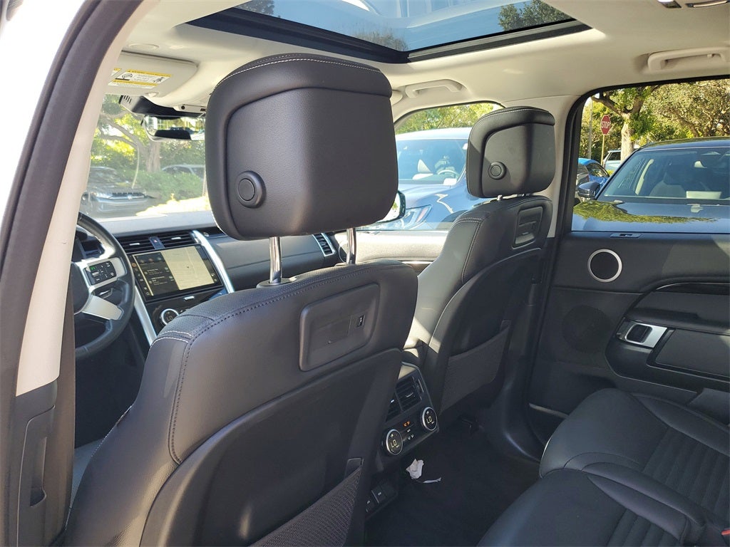 2024 Land Rover Discovery S