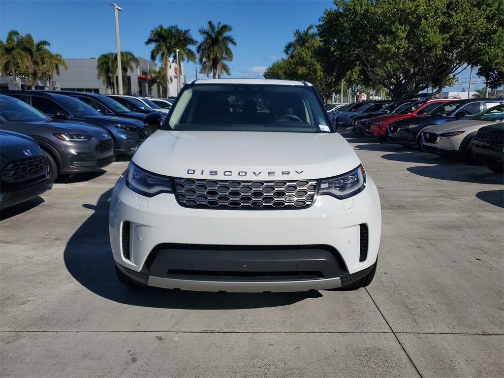 2024 Land Rover Discovery S