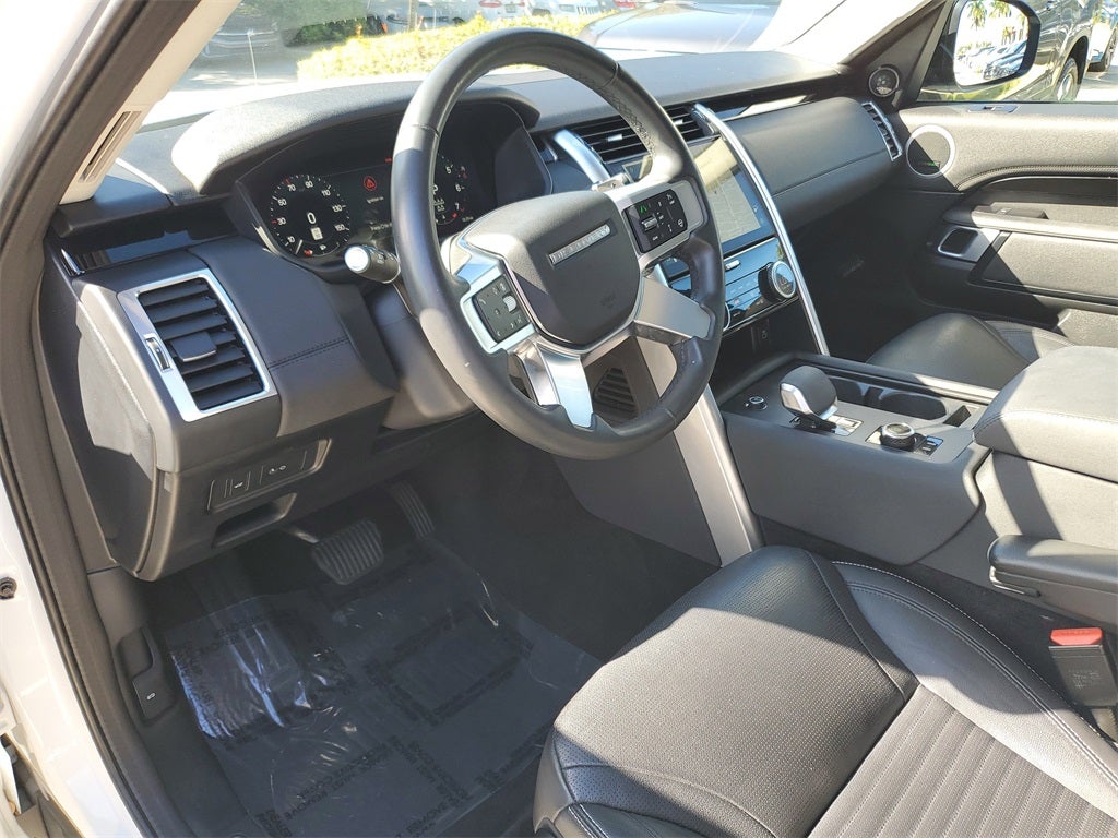 2024 Land Rover Discovery S