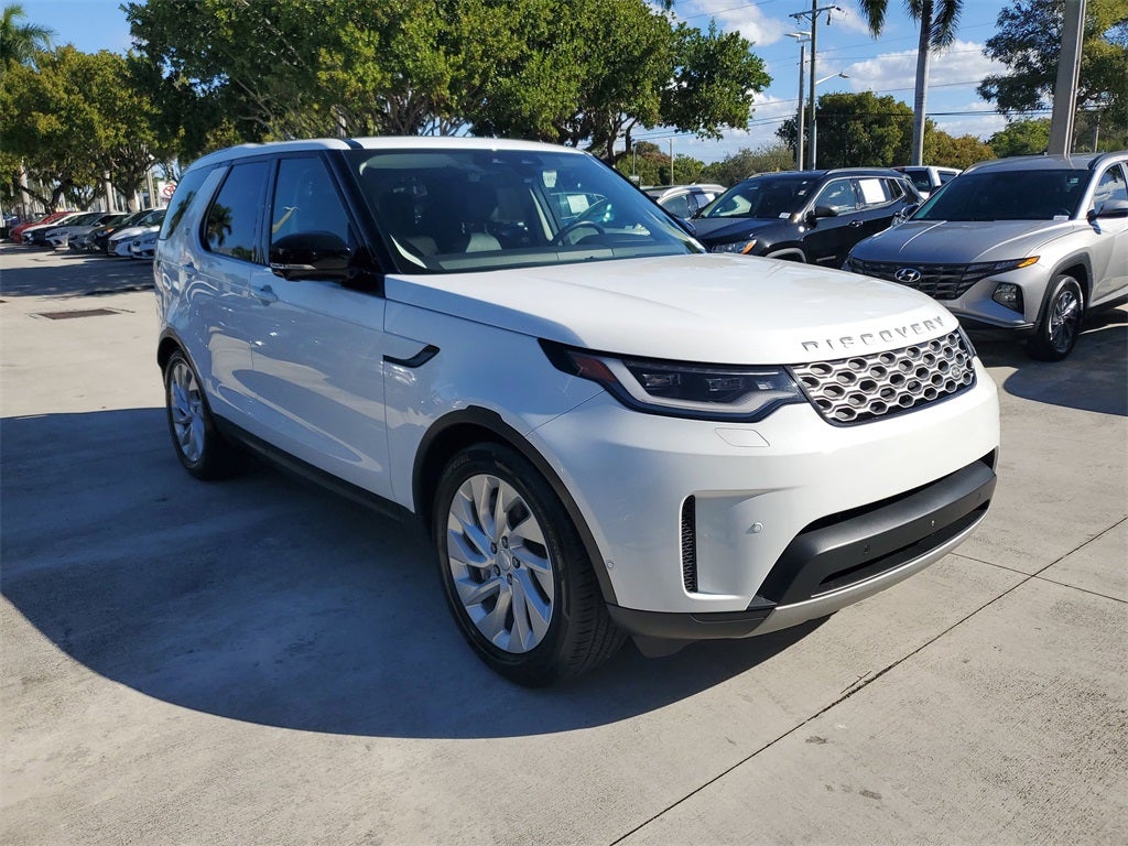 2024 Land Rover Discovery S