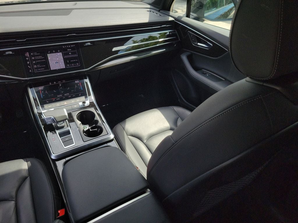 2025 Audi Q7 55 Premium Plus quattro